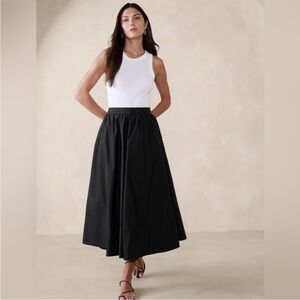 NWT! Banana Republic Black Ariella Cotton Poplin Midi Skirt size 4